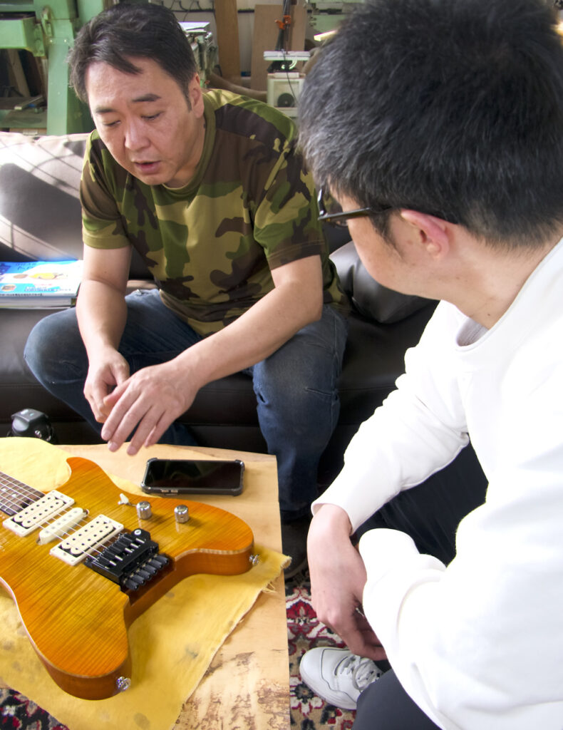木越氏と江尻