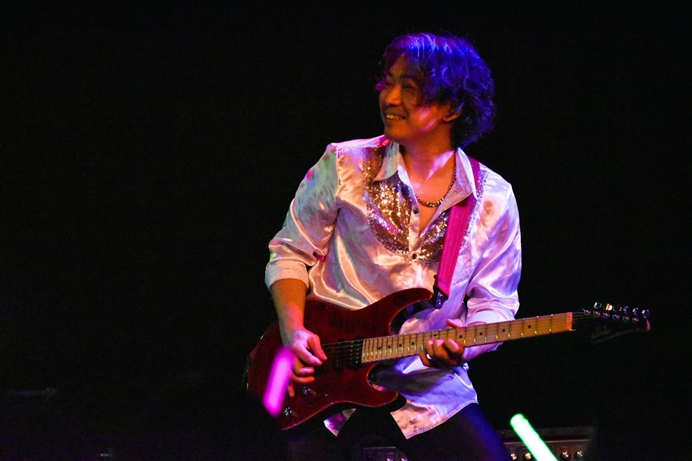 515 GUITAR SCHOOL