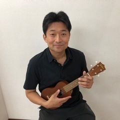 尼崎市武庫之荘初心者専用アコースティックギター、ウクレレ、ピアノ教室